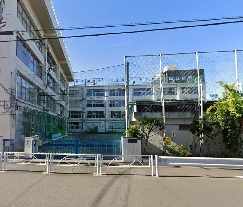 小学校　墨田区立外手小学校（小学校）まで650m