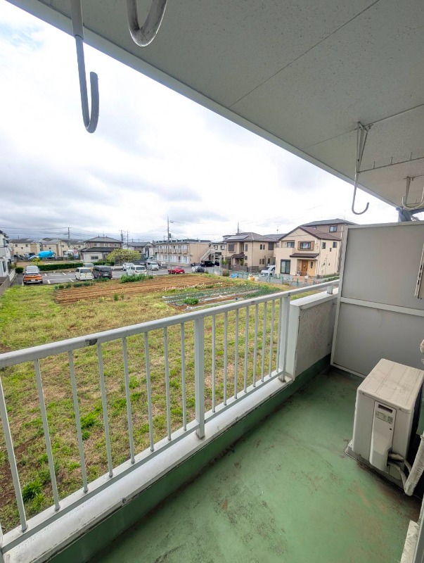 バルコニー　２０１号室の室内写真になります