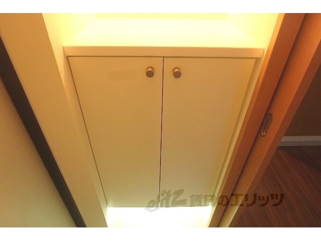 収納　下駄箱