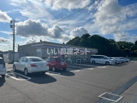 コンビニ　ミニストップ　鈎取4丁目店（コンビニ）まで435m