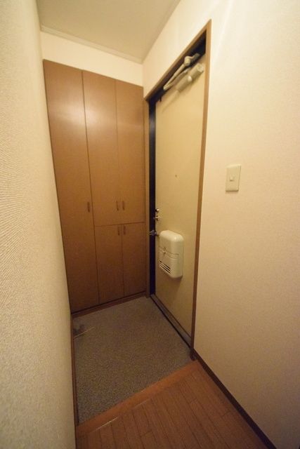 玄関　★お部屋探しは株式会社タウンハウジング東京まで★