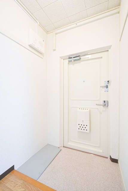 UR藤の台の玄関写真