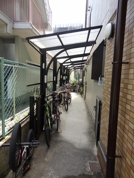 駐車場　★駐輪場★