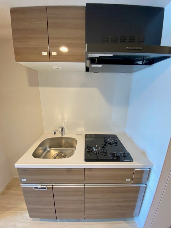 キッチン　（参考写真）同じ間取の別のお部屋です