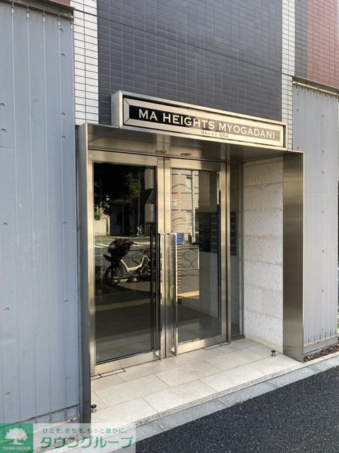 エントランス　2022年7月撮影
