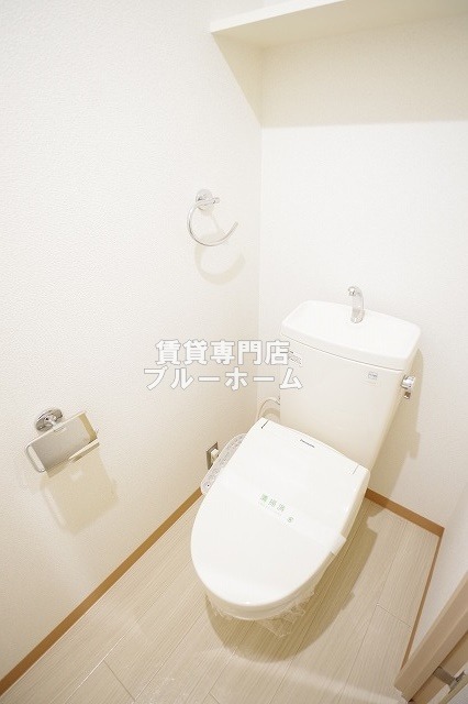 トイレ　温水洗浄便座です！