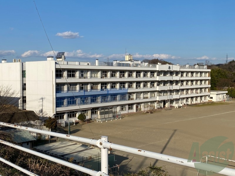 中学校　仙台市立将監東中学校（中学校）まで1691m