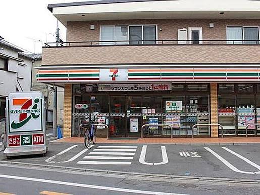 コンビニ　セブンイレブン豊島池袋本町3丁目店（コンビニ）まで394m