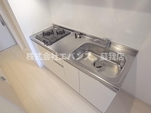 キッチン　コンパクトなキッチンで掃除もラクラク