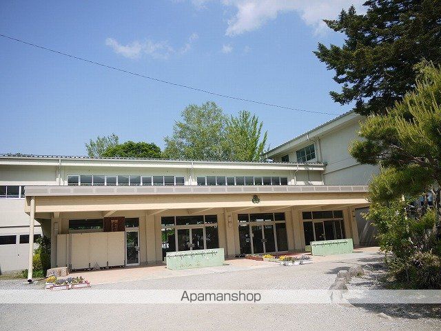 小学校　富士見小学校（小学校）まで1014m