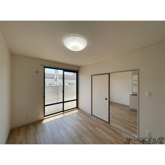 建物外観　洋室