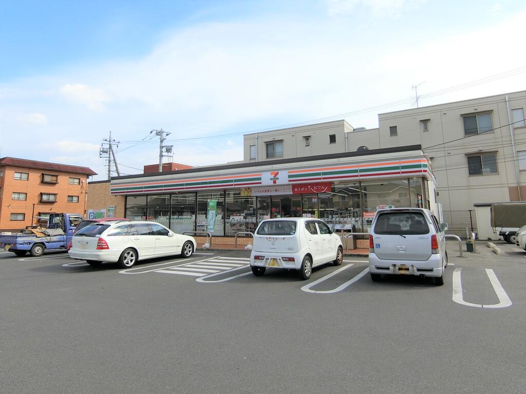 コンビニ　セブンイレブン前橋文京町店（コンビニ）まで96m