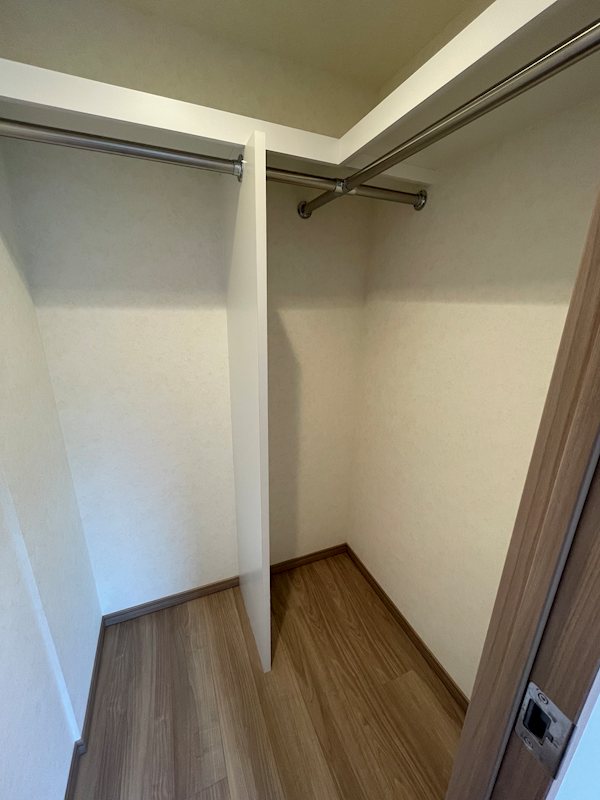 収納　ウォークインクローゼット
