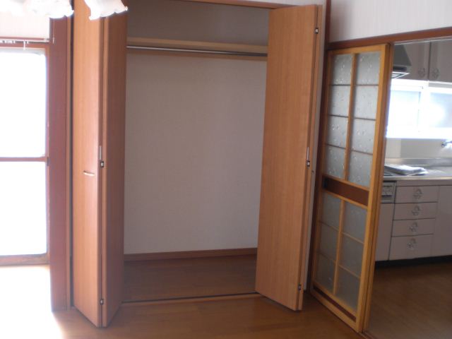 収納　クローゼットです。