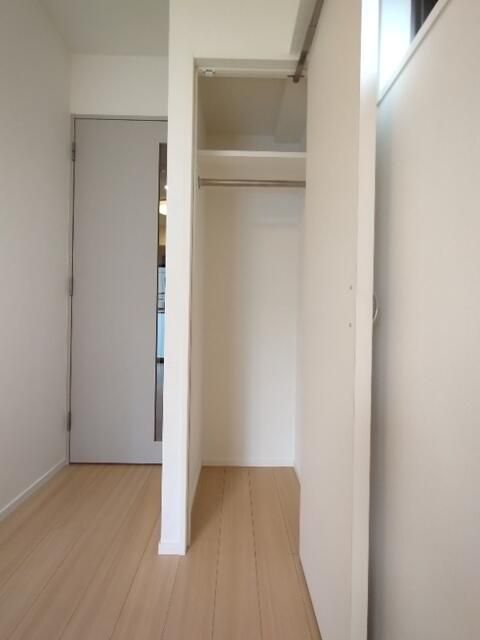 収納　写真はイメージです（床やクロスの色が変更となる可能性がありま