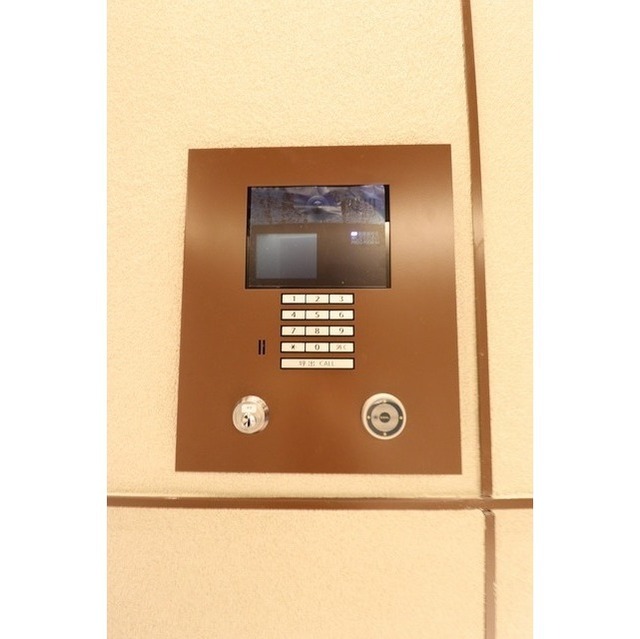 エントランス　オートロック