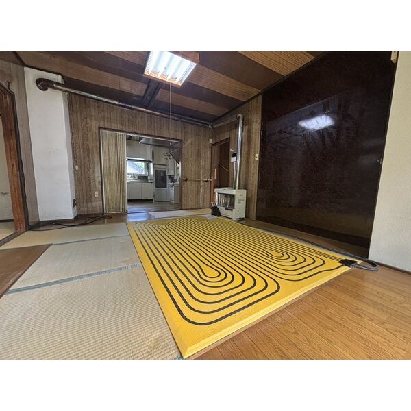 室蘭市小橋内町2丁目4-9戸建の内装写真