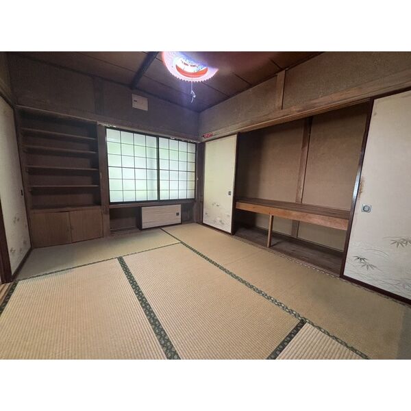 室蘭市小橋内町2丁目4-9戸建の内装写真