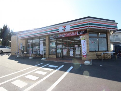 コンビニ　セブンイレブン 守谷本町店（コンビニ）まで808m