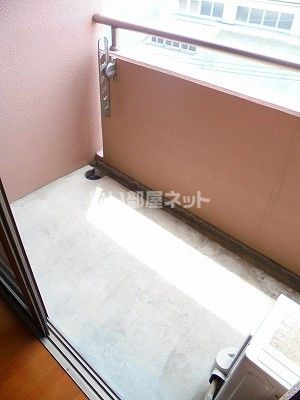 ドゥジェームならの内装写真