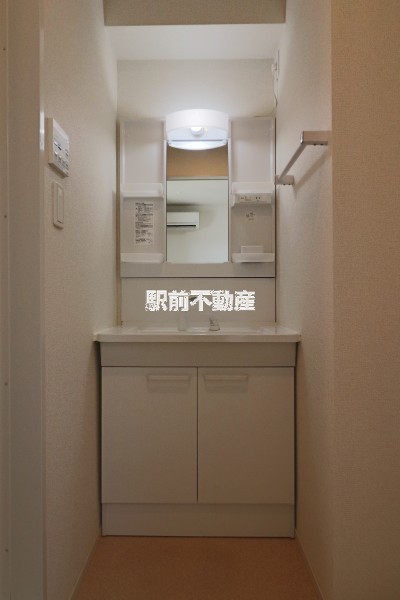 西鉄天神大牟田線 安武駅 徒歩5分 3階建 築9年の内装写真