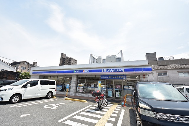 コンビニ　セブンイレブン　大阪都島本通2丁目店（コンビニ）まで562m