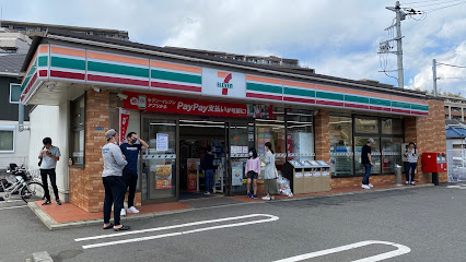 コンビニ　セブン-イレブン 川崎犬蔵２丁目店（コンビニ）まで626m