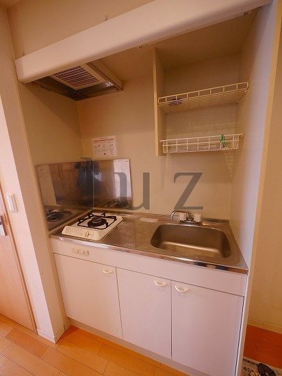 キッチン　快適な調理スペースでお料理もはかどります！