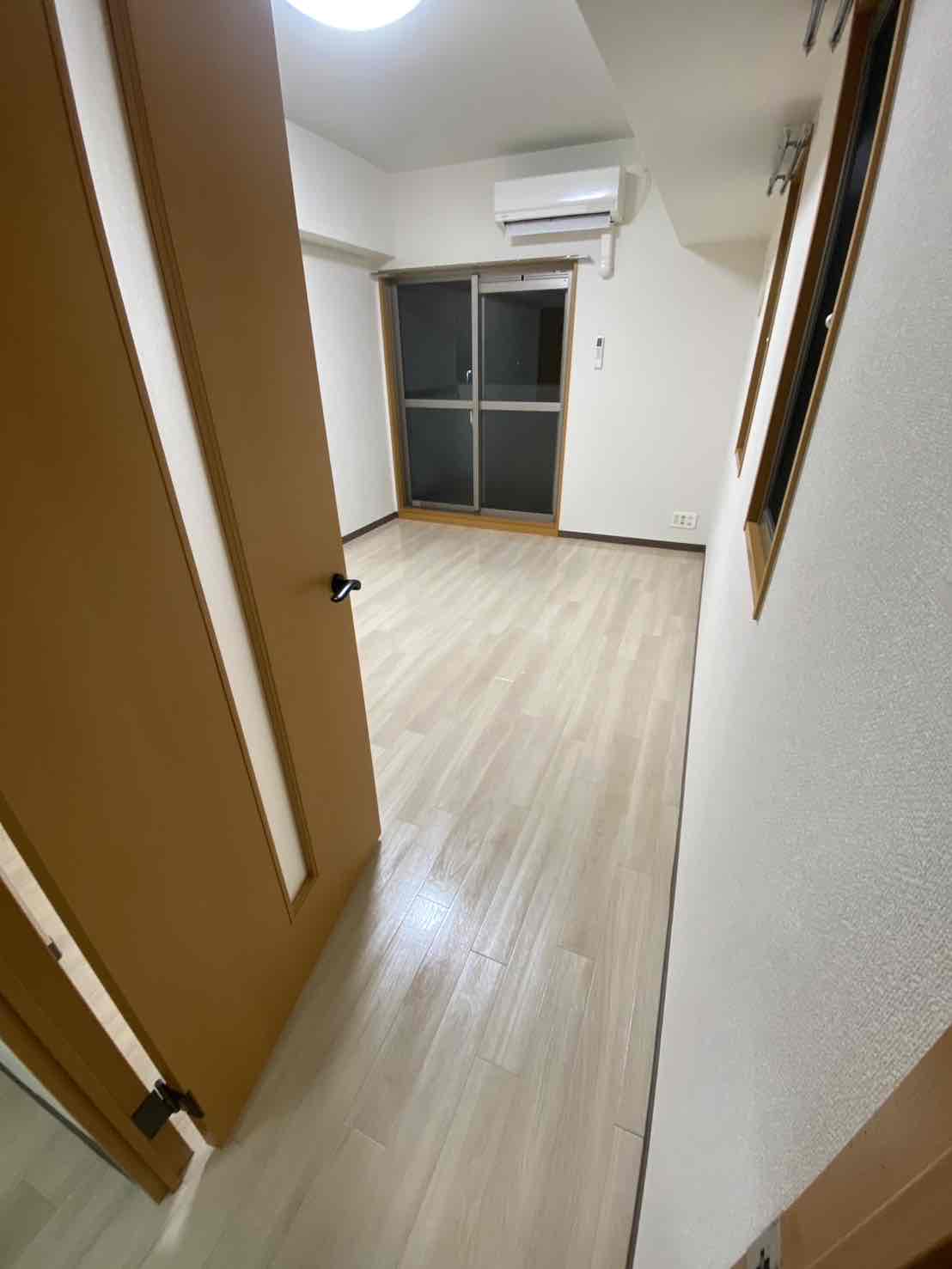 インスタイルスクエアの居間写真