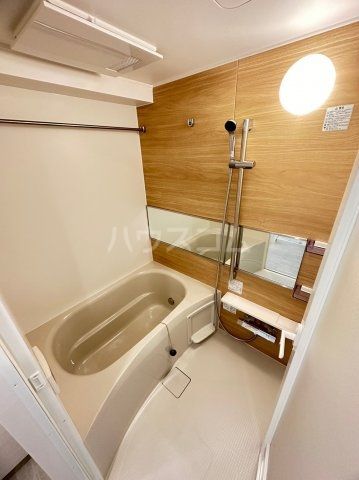 シーズンフラッツ梅田NORTHの風呂写真