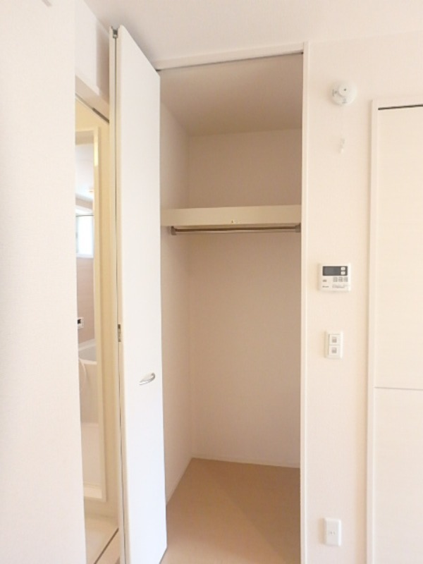 収納　図面と現状に相違がある場合には現状を優先