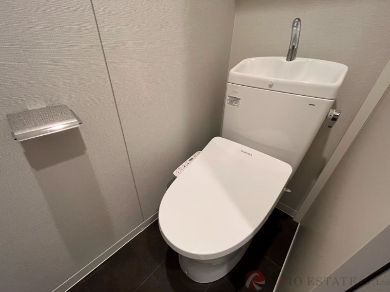 スプランディッド江坂DUEのトイレ写真