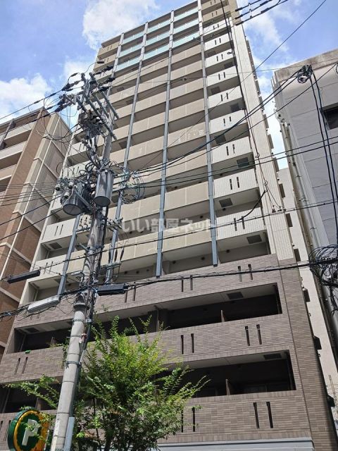 レジディア京町堀の外観写真