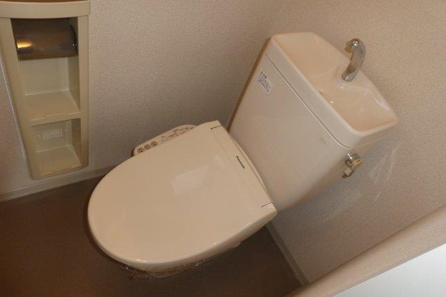 トイレ　ウォシュレット