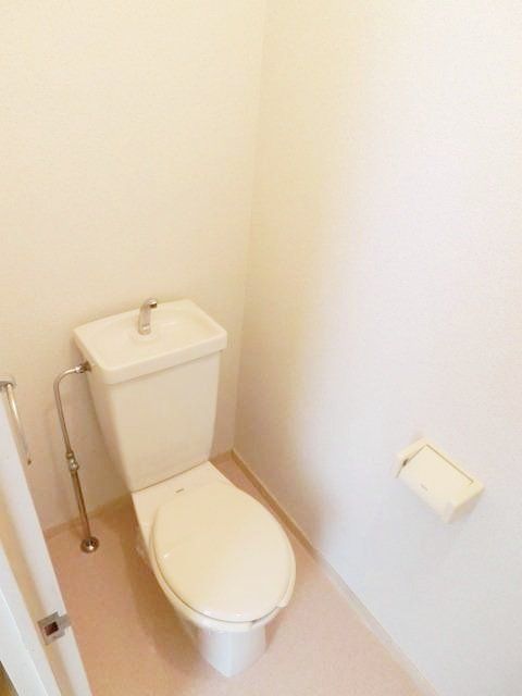 トイレ　お問合せはタウンハウジングまで！※現地待合わせ相談可能