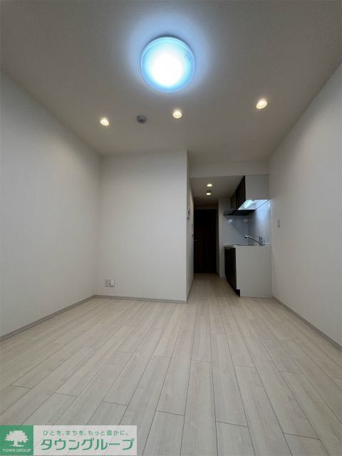 R-Residence南千束の居間写真
