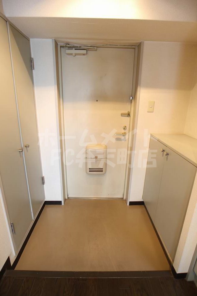 玄関　シンプルで使いやすい玄関です