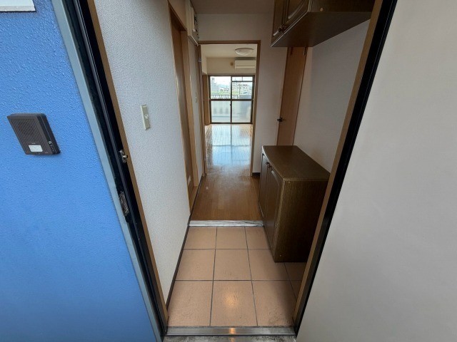 ハピネス鶴崎の玄関写真