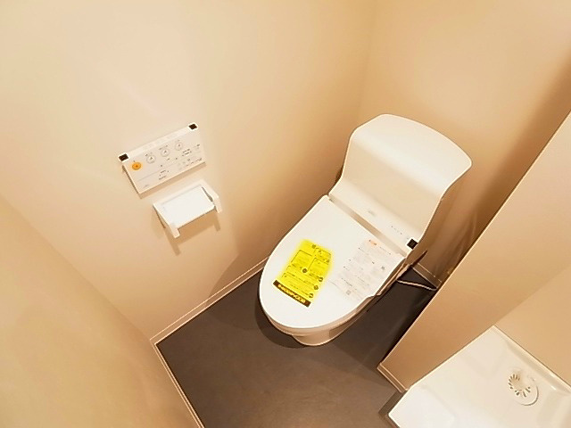 トイレ　同一仕様物件写真