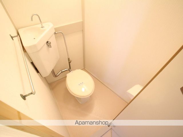 京阪本線 御殿山駅 徒歩4分 4階建 築56年のトイレ写真