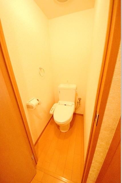 シャインヒル IIIのトイレ写真