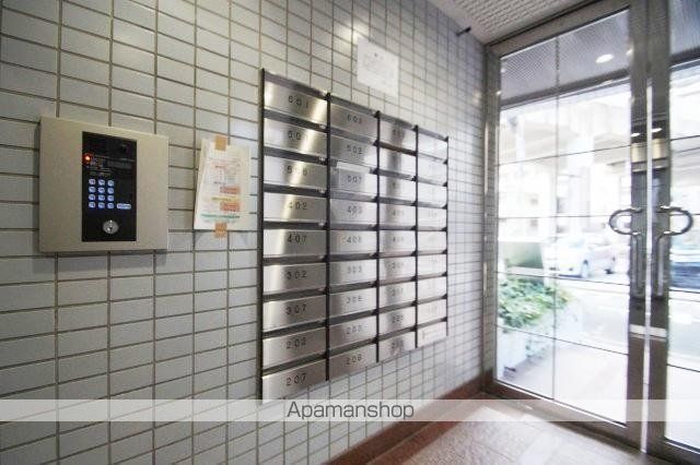 西鉄天神大牟田線 薬院駅 徒歩5分 6階建 築36年の外観写真