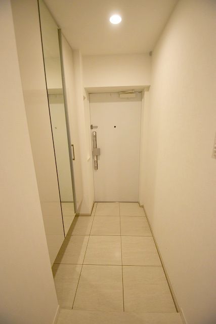 玄関　アルファステイツ奉還町