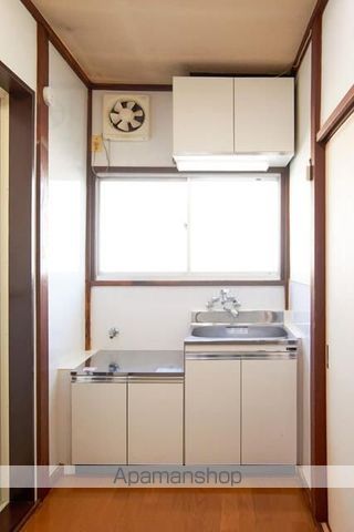 京王井の頭線 三鷹台駅 徒歩8分 2階建 築54年のキッチン写真