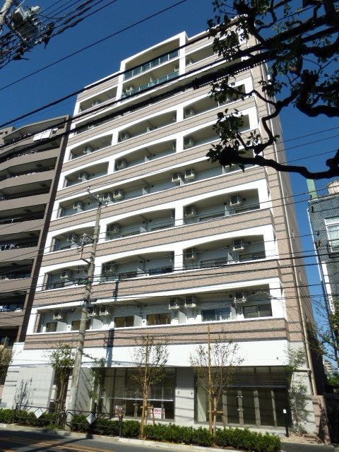 建物外観　おしゃれな外観で目立ちます