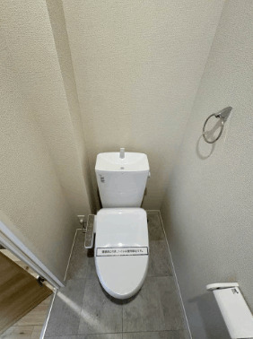 サン・パティーヌSU B棟のトイレ写真