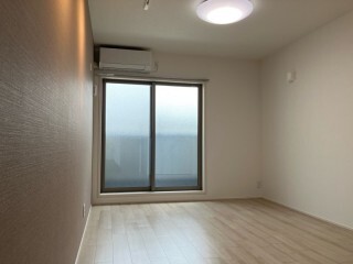 居室・リビング　エアコン付きで初期費用を抑えられます♪