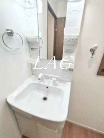 洗面設備　洗面台です。