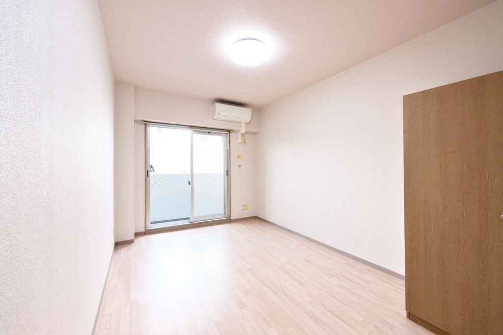 ブラントワール仙台木町の居間写真