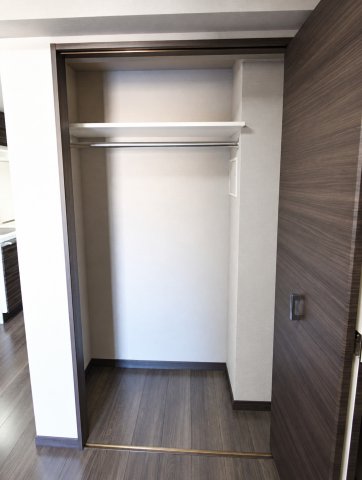 収納　※現況優先※内装色が異なることがあります。